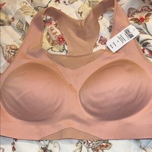 Soma Seamless Sports Bra size medium New